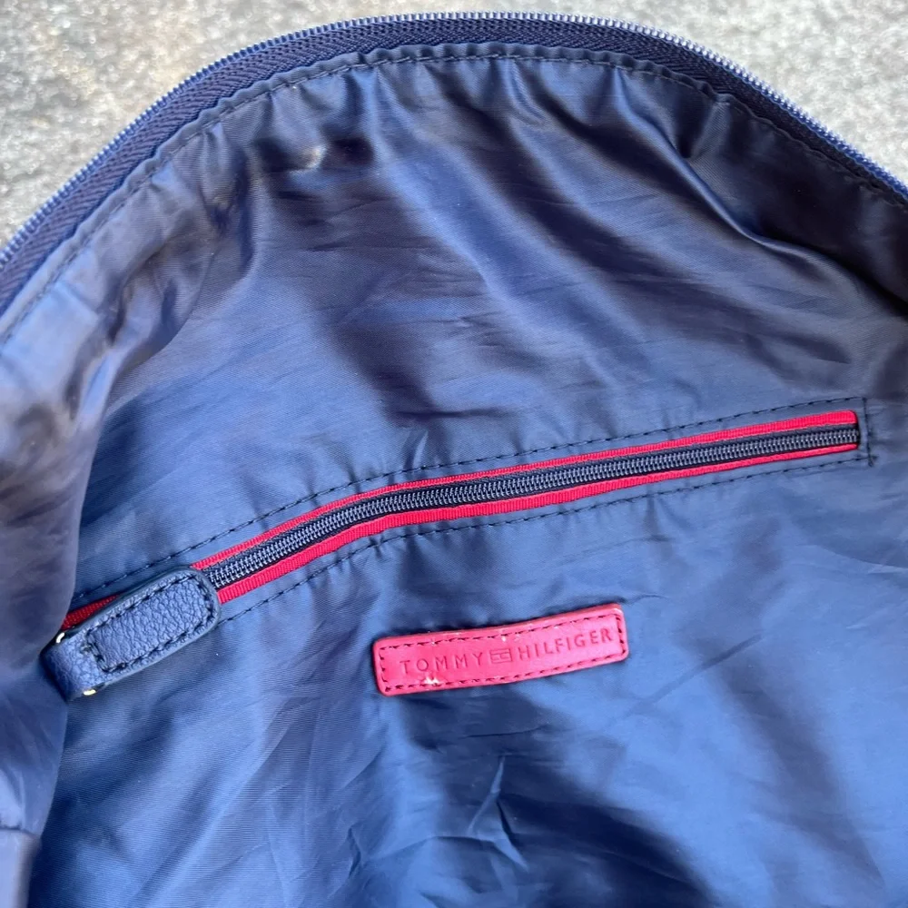 Tommy Hilfiger Blue and Red Duffel Bag with Sporty Design